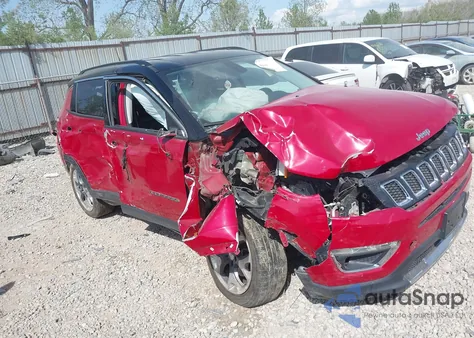 2019 Jeep Compass Limited 4X4 z USA, uszkodzony, nr VIN 3C4NJDCB7KT596110